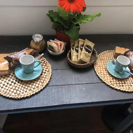 Casa Ortensia Blu Couette-café Maslianico