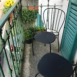 Bed and Breakfast Casa Ortensia Blu Maslianico