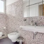 Casa Ortensia Blu Bed and Breakfast 3*